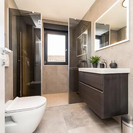 Luxury Fresca Πανσιόν Bibinje